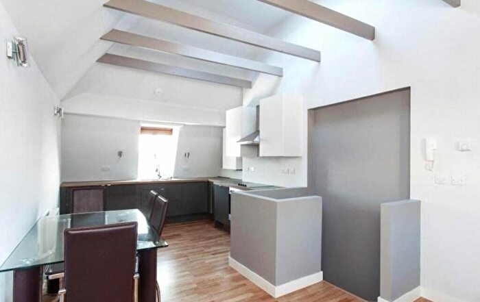 1 Bedroom Duplex To Rent In Heath Street Hampstead Village, NW3