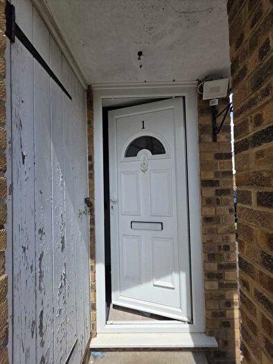 2 Bedroom Flat To Rent In Swallow Court, Dollis Crescent, London, HA4