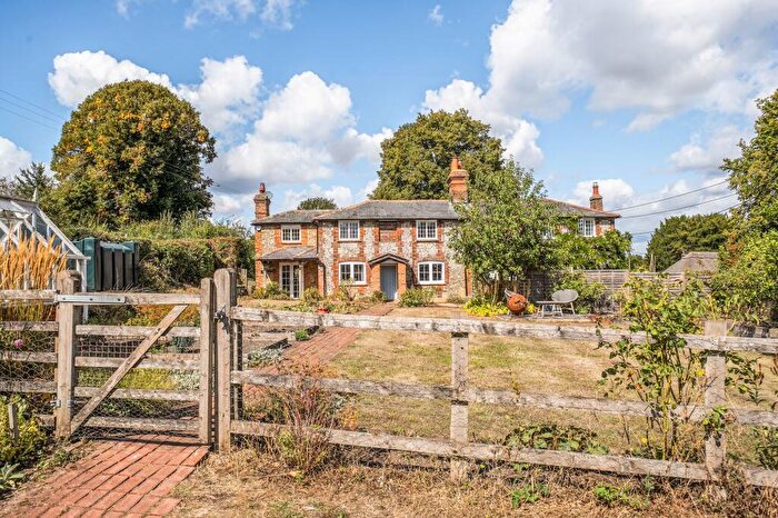 4 Bedroom Semi-Detached House For Sale In Tunworth, Basingstoke, RG25