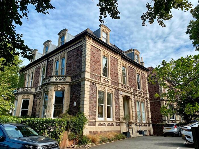 3 Bedroom Apartment For Sale In Priory Road, Clifton, Bristol, Somerset, BS8