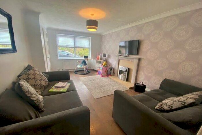 2 Bedroom Mews To Rent In Leesands Close, Preston, PR2