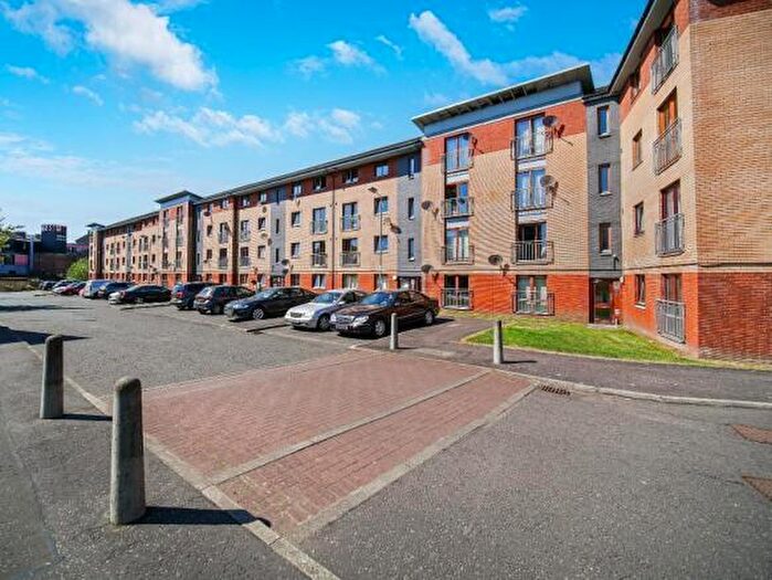 2 Bedroom Apartment To Rent In Dalmarnock Drive, Glasgow Green, G40