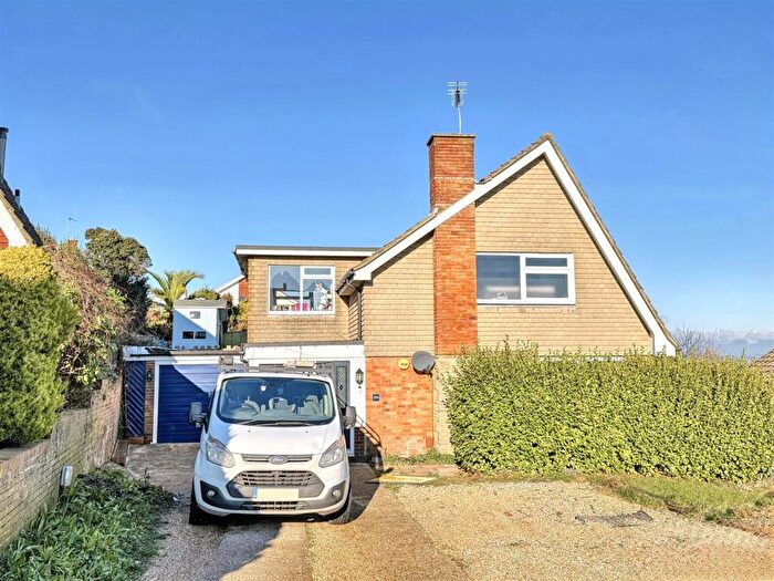 4 Bedroom Detached House For Sale In Rodmill Drive, Eastbourne, BN21