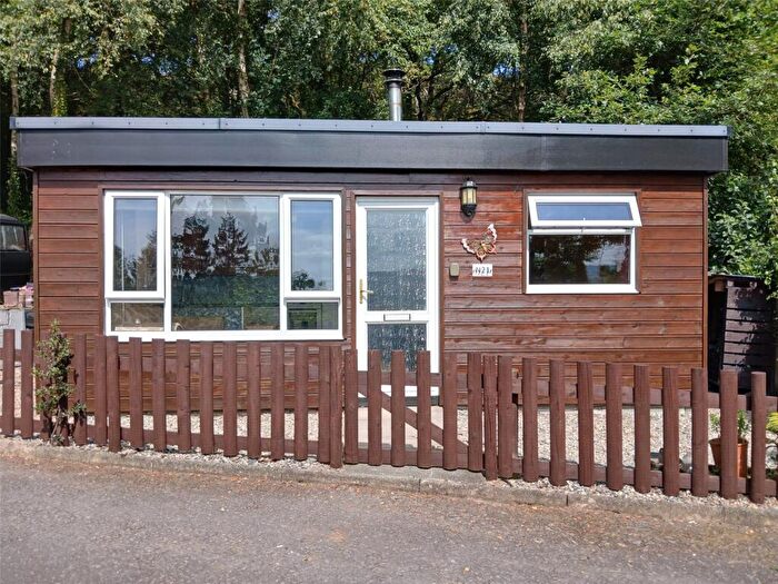 2 Bedroom Park Home For Sale In Plas Panteidal, Aberdovey/Aberdyfi, Gwynedd, LL35