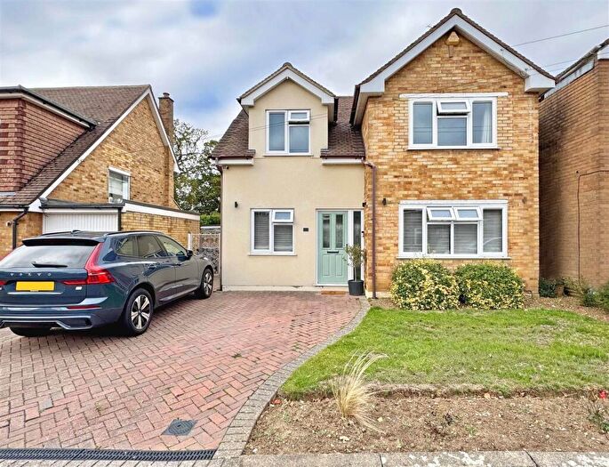4 Bedroom Detached House For Sale In Paignton Avenue, Old Springfield, Chelmsford, CM1