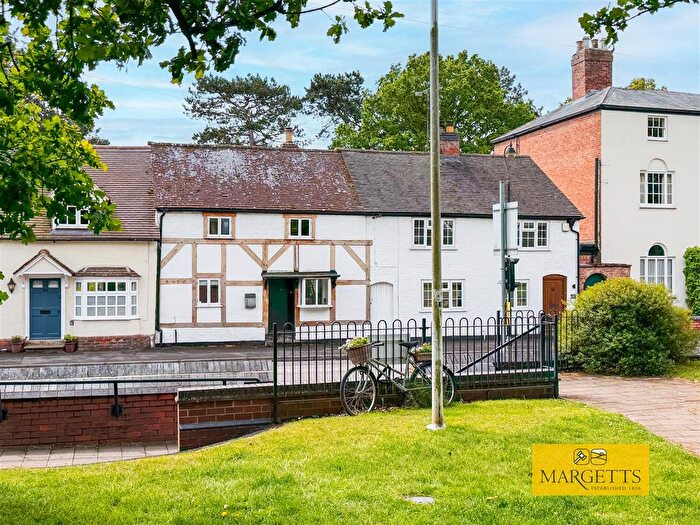 3 Bedroom Cottage For Sale In Church Street, Barford, Nr Warwick, CV35
