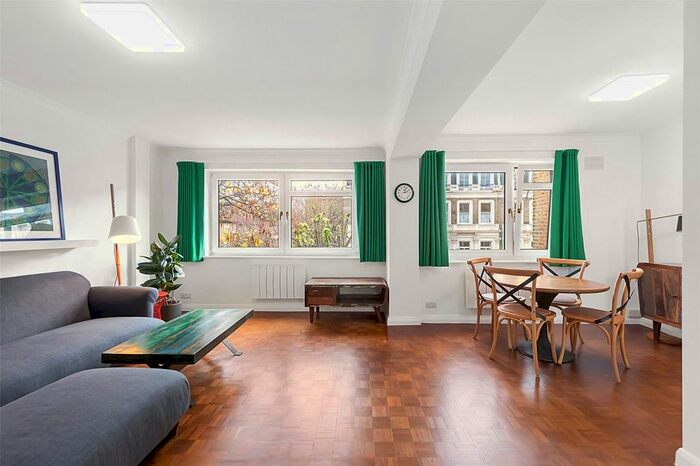 2 Bedroom Flat To Rent In Northgate House, Earl's Court Square, London, SW5