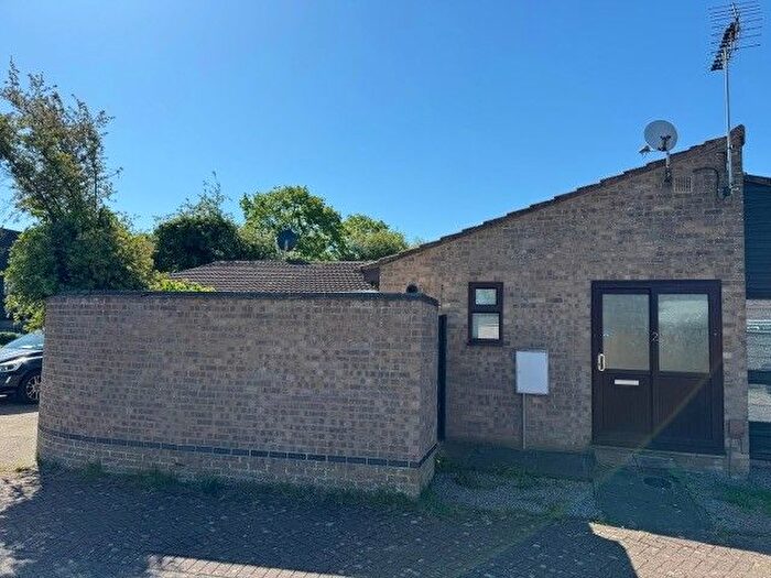 2 Bedroom Bungalow To Rent In Finchfield, Peterborough, PE1