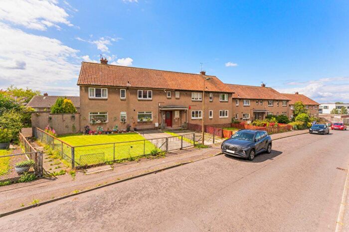 2 Bedroom Flat For Sale In / Rannoch Road, Edinburgh, EH4