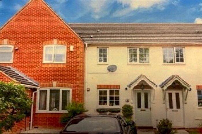 2 Bedroom Property To Rent In Janaway, Oxford, OX4