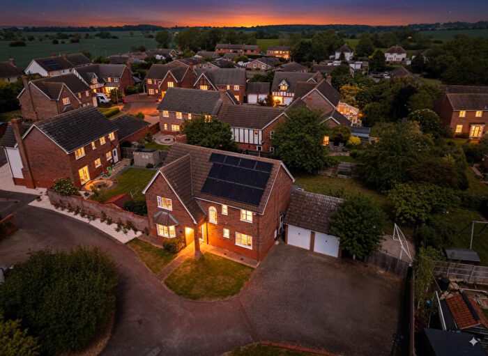 5 Bedroom Detached House For Sale In The Grove, Wistow, PE28