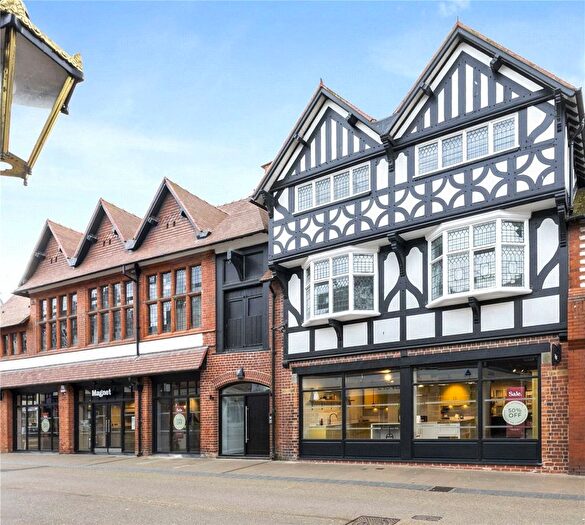 2 Bedroom Flat For Sale In Bow Chambers, Frodsham Street, Chester, Cheshire, CH1