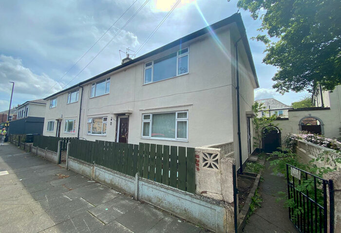 3 Bedroom Flat To Rent In Morpeth Street, Newcastle Upon Tyne, Tyne And Wear, NE2