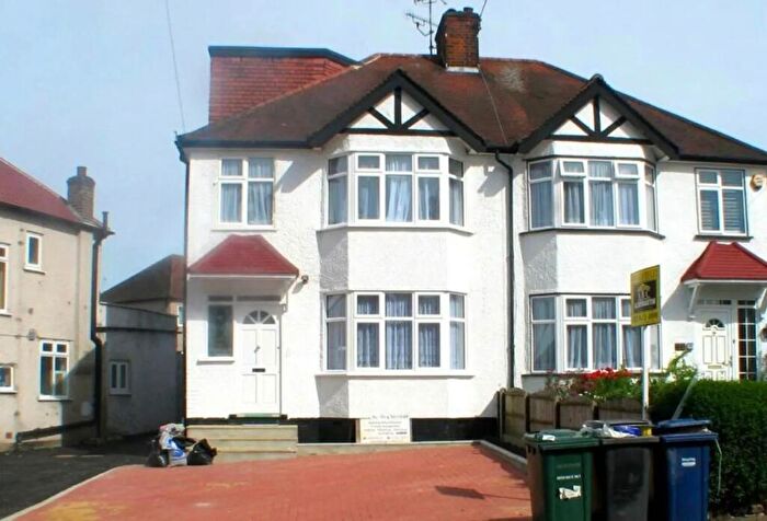 4 Bedroom Semi Detached House To Rent In Deans Lane, Edgware, HA8