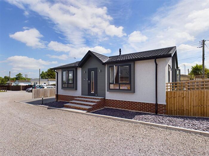 2 Bedroom Park Home For Sale In Branch Road, The Reddings, Cheltenham, Gloucestershire, GL51