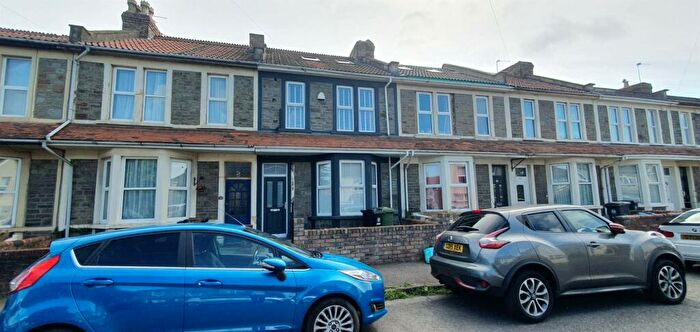5 Bedroom Terraced House To Rent In Berkeley Road, Fishponds, BS16
