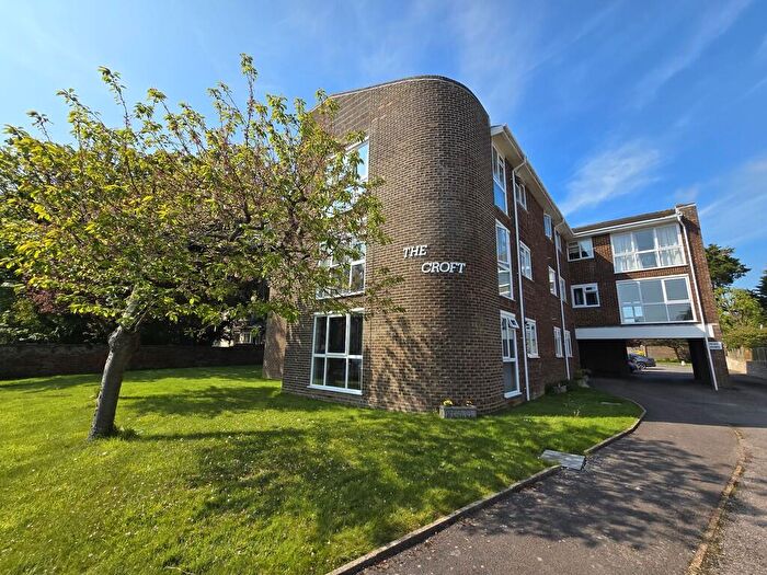 2 Bedroom Apartment For Sale In The Croft, Southdown Road, Southwick, BN42