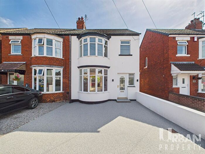 3 Bedroom Property For Sale In Silverdale Road, Kingston Upon Hull, HU6