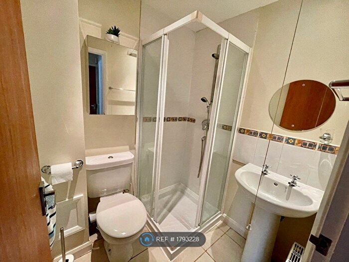 1 Bedroom Flat To Rent In Zinzan Street, Reading, RG1