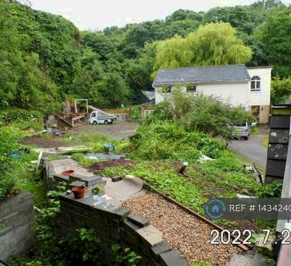 7 Bedroom Detached House To Rent In By The River Frome, Winterbourne Down, South Glocestershire, BS36