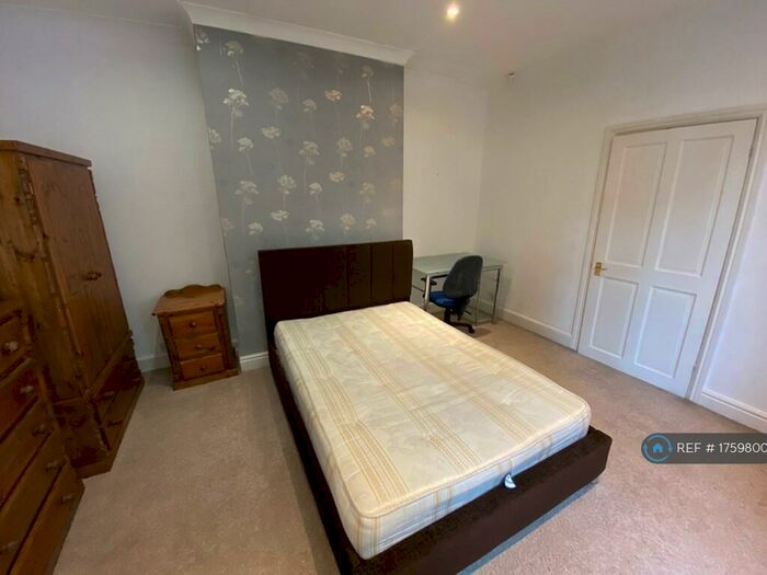 Studio To Rent In Phyllis House Bristol Road, Birmingham, B5