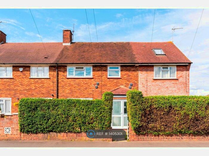 1 Bedroom Flat To Rent In Bedfont Close, Bedfont, TW14