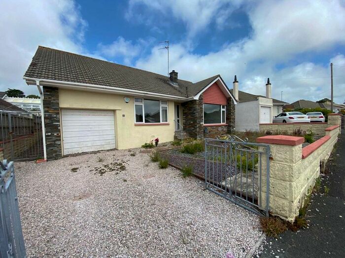 2 Bedroom Detached Bungalow To Rent In Furzehatt Avenue, Plymstock, PL9