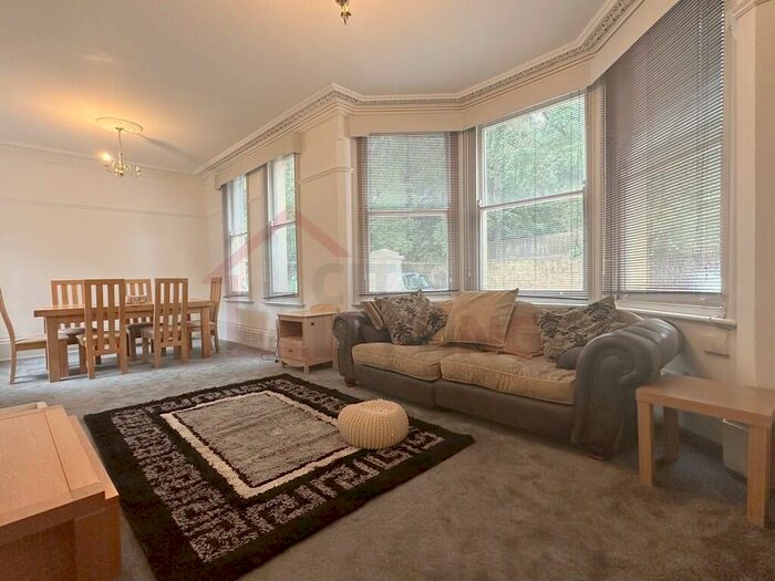 2 Bedroom Apartment To Rent In Park Valley, NG7