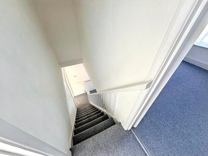 2 Bedroom Terraced House For Sale In Milton Avenue, Margate, CT9 - Photo 7