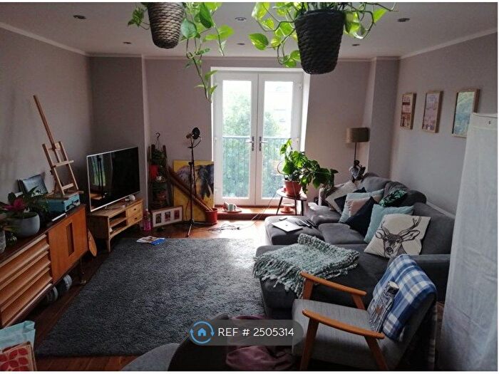 2 Bedroom Flat To Rent In Fitzgerald House, Harrow, HA1