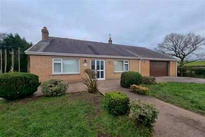 2 Bedroom Detached Bungalow To Rent In Castell Ddu Road, Pontarddulais, Swansea, SA4