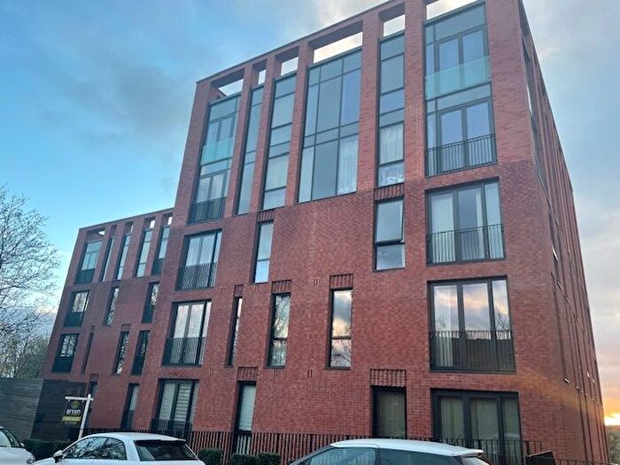 2 Bedroom Flat To Rent In The Sutton, King Edwards Square, B73