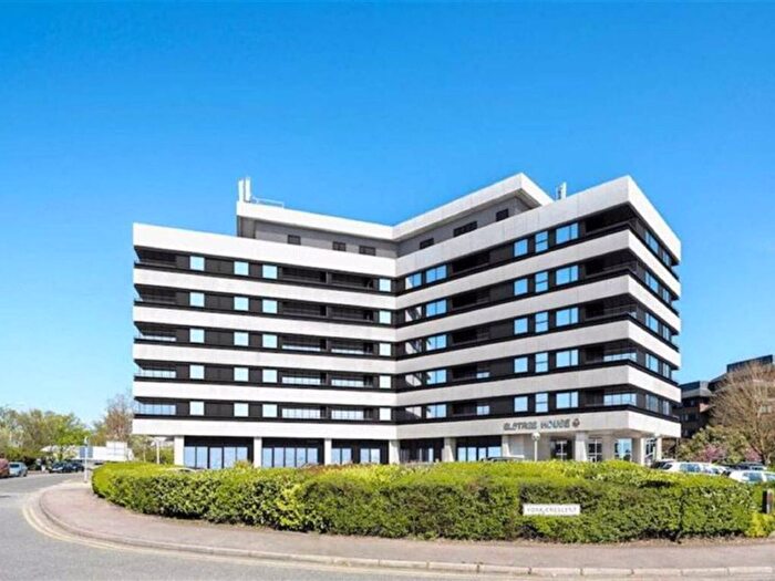 1 Bedroom Flat For Sale In Elstree House, Borehamwood, WD6