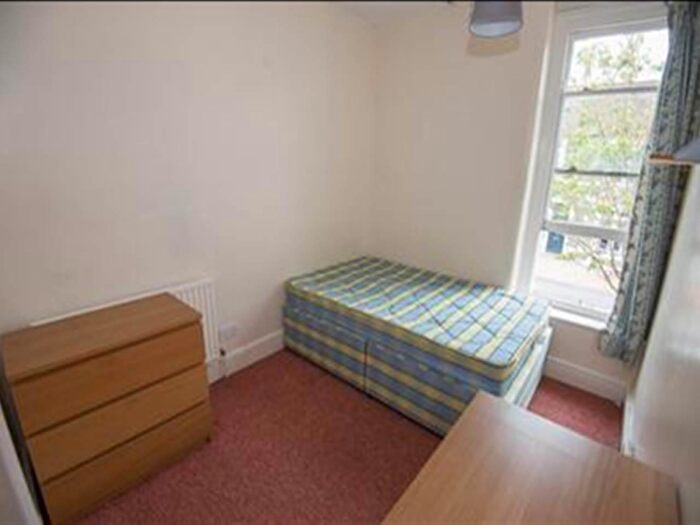 6 Bedroom End Of Terrace House To Rent In Kennington Avenue, Bishopston, Bristol, BS7