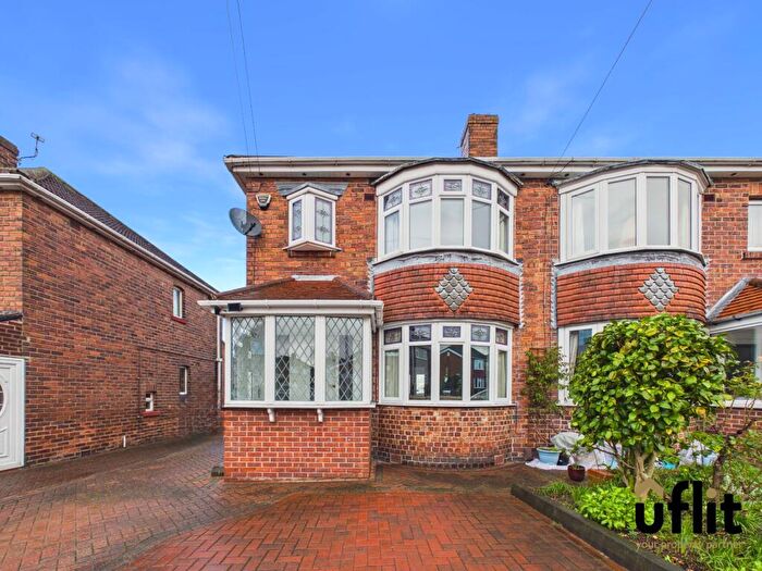 3 Bedroom Semi Detached House For Sale In Louden Road, Scholes, Scholes, Rotherham, S61