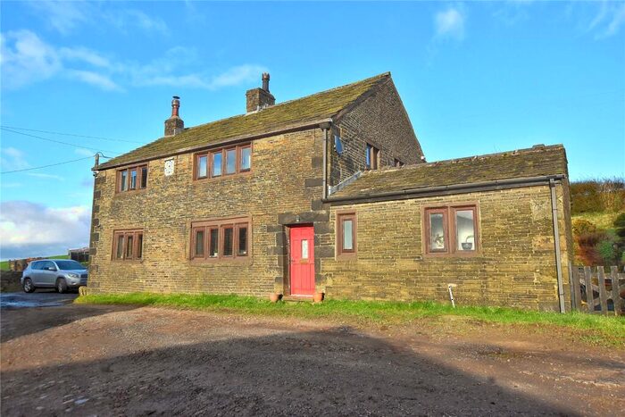3 Bedroom Detached House For Sale In Haugh, Newhey, Rochdale, Greater Manchester, OL16
