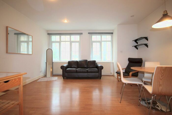 1 Bedroom Flat To Rent In Vauxhall Bridge Road, Victoria SW1V