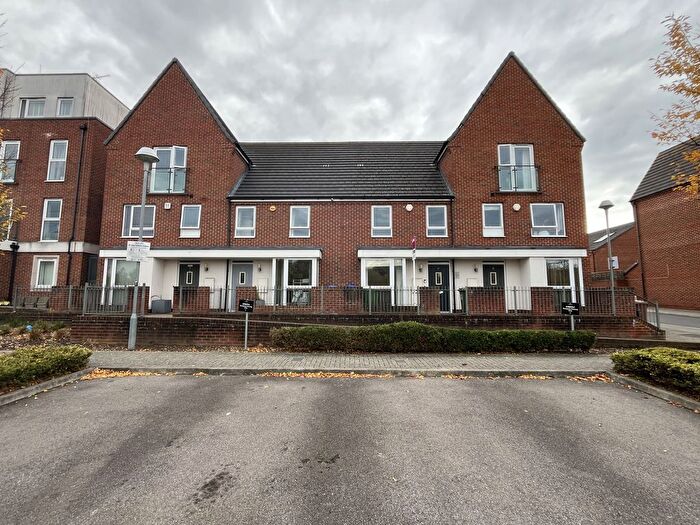 3 Bedroom Property For Sale In Samas Way, Crayford, Dartford, Kent, DA1