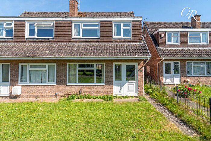 3 Bedroom Semi Detached House For Sale In Linwell Close, Wyman's Brook, GL50