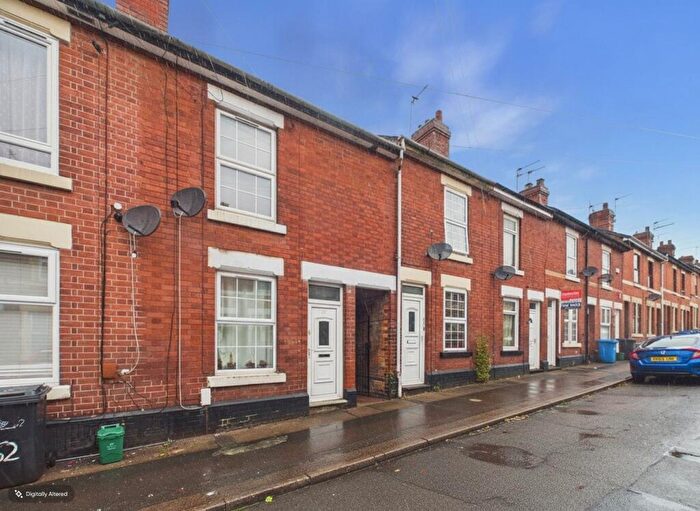 3 Bedroom Terraced House For Sale In Brough Street, Derby, DE22