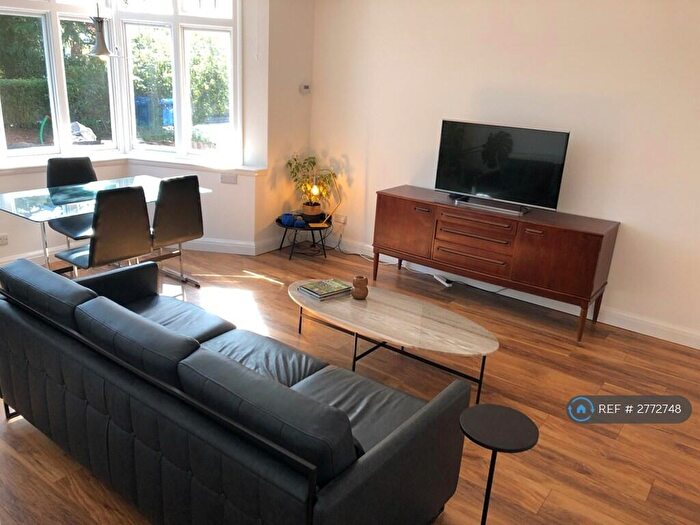 1 Bedroom Flat To Rent In Readings Court, Moseley, Birmingham, B13