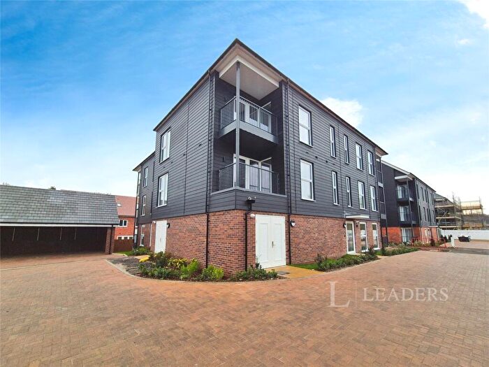 1 Bedroom Flat To Rent In Edward Court, Ingatestone, Essex, CM4