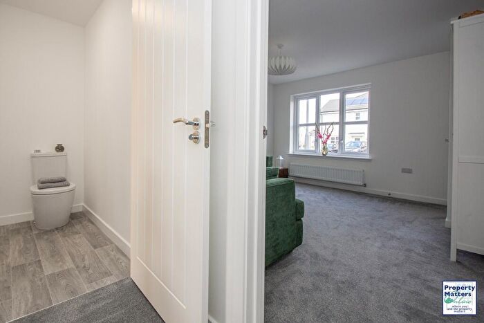 3 Bedroom Terraced House For Sale In Strathearn Way, Kilmaurs, KA3