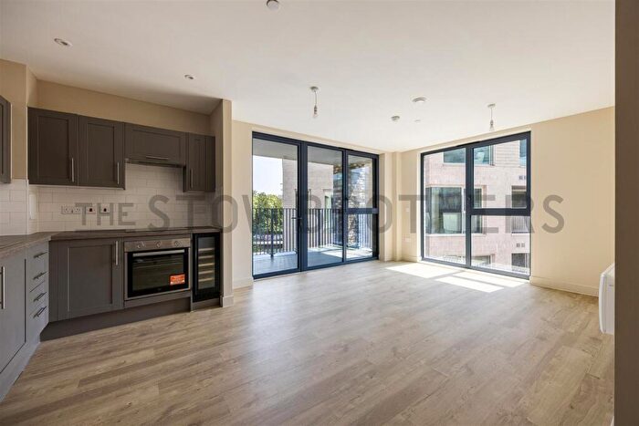 2 Bedroom Flat To Rent In Stables Yard, E3