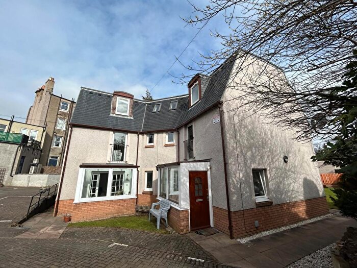 2 Bedroom Flat To Rent In Featherhall Avenue, Corstorphine, Edinburgh, EH12