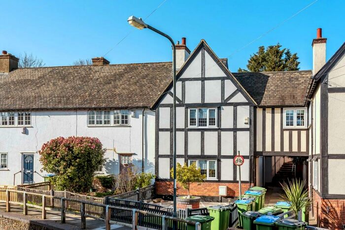 3 Bedroom Terraced House For Sale In Ross Way, Eltham, London, SE9