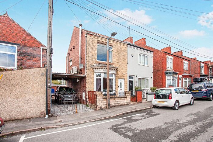 3 Bedroom Semi-Detached House For Sale In Wesley Road, Sheffield, S26