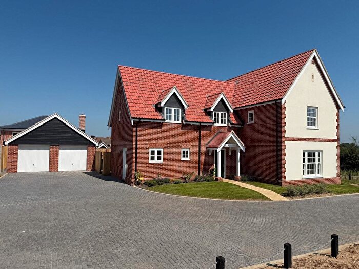 4 Bedroom Detached House For Sale In Ethelwold Drive, Wickham Market, Woodbridge, IP13