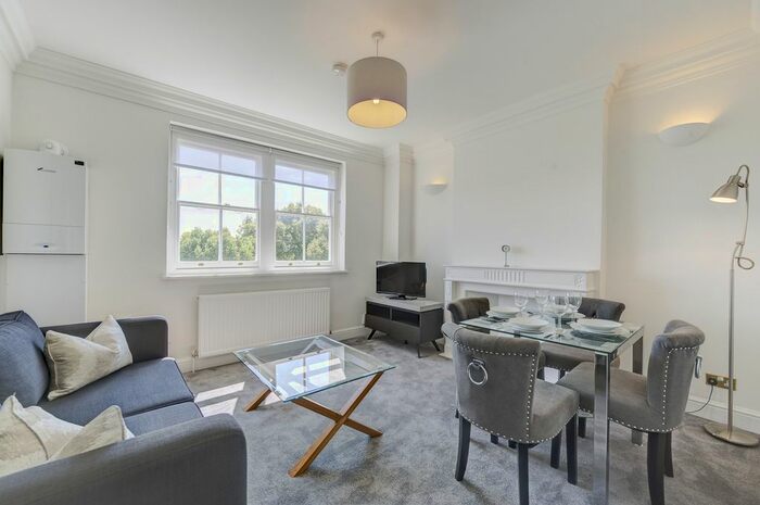 2 Bedroom Flat To Rent In Lexham Gardens, London, W8