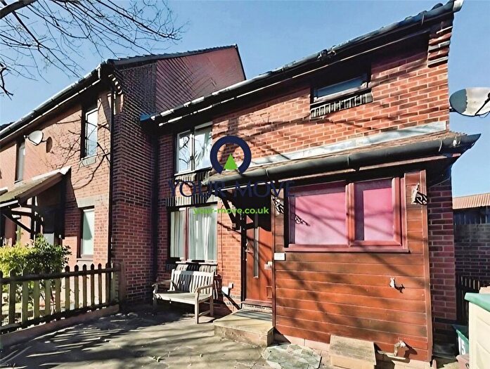 1 Bedroom End Of Terrace House To Rent In Hope Close, Sutton, SM1